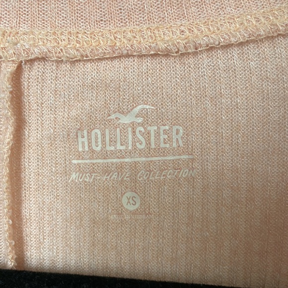 Hollister Shirt Size XS - Picture 3 of 6